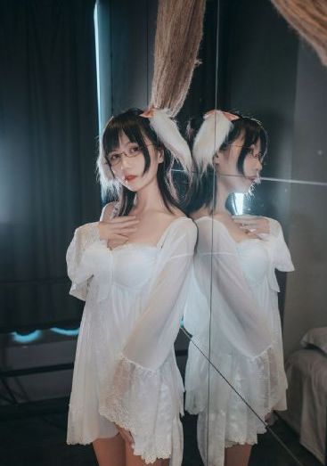 王朝的女人·杨贵妃