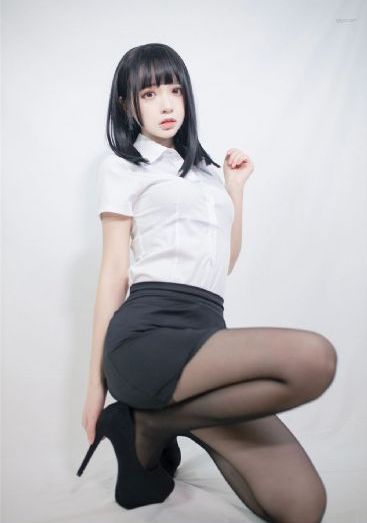 办公室内衣上下中卷观看