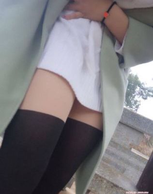 年轻的小婊3韩剧中文版…